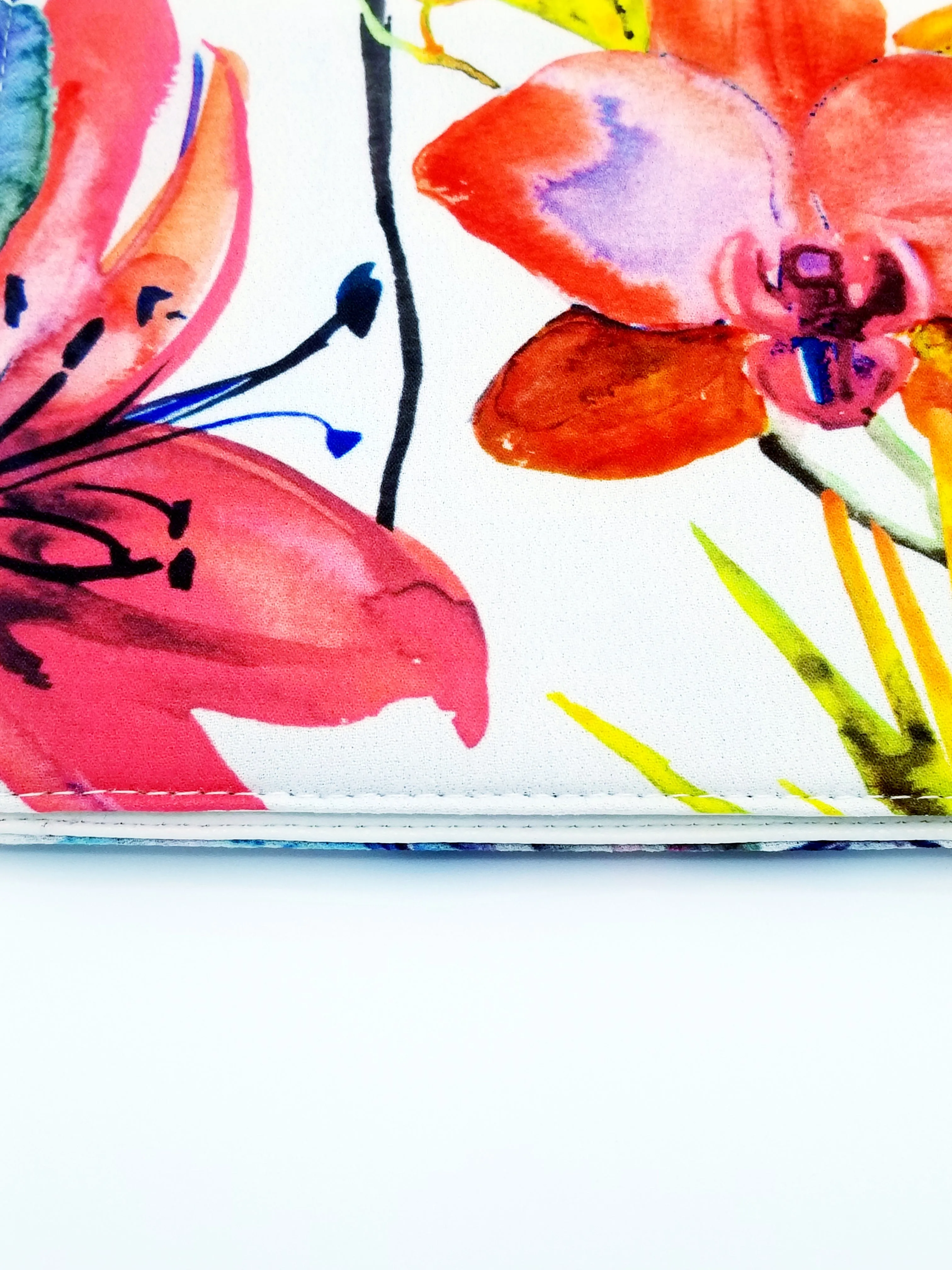 Ladies Floral Clutch with Magnetic Closure