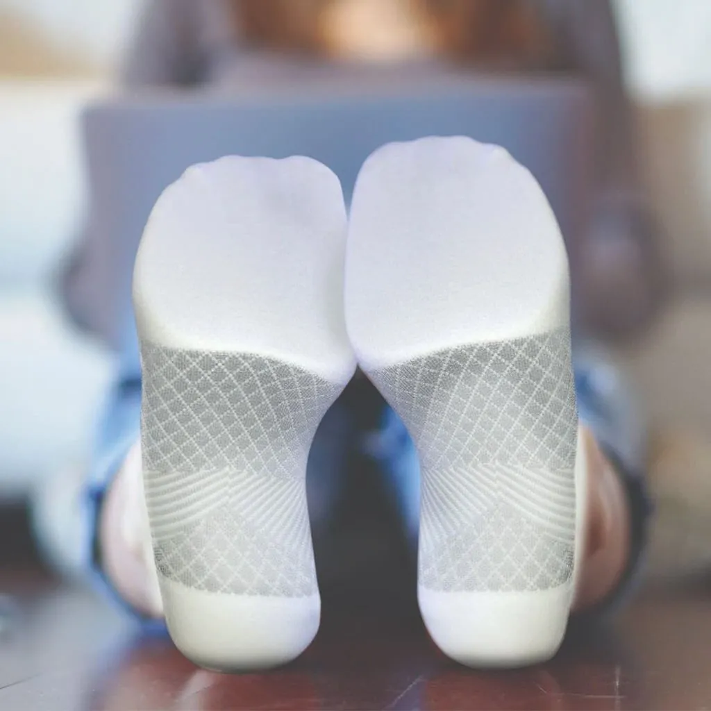 Plantar Fasciitis No Show Socks - White